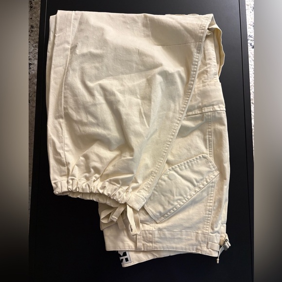 KBB by KAHLANA Women's 'The Mid-Rise Cargo Pants' - Picture 7 of 7